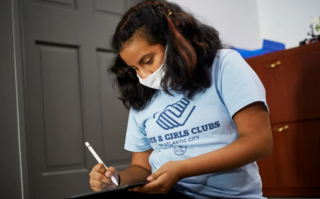 苹果推出新计划：为数万名美国儿童提供学习编程的机会