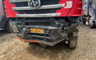 领克03被撞报废车主仅轻伤 获沃尔沃“同款”生命奇迹勋章