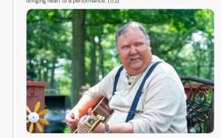 《老友记》公寓管理员扮演者去世 网友纷纷哀悼：他的经典作品你看过吗？