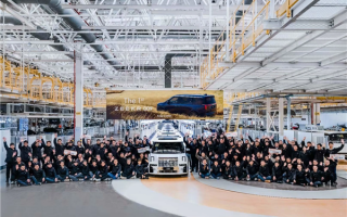 首搭麒麟电池续航最长 极氪009正式量产下线：50万的国产MPV来了