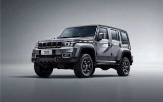 BJ40拖挂房车 底盘大梁被直接拖拽撕裂！车主：这质量太不行了