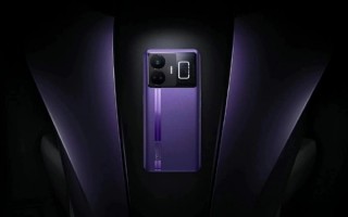 2023开年火药味儿十足 “大内存”机型卷出了新高度